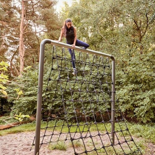 A-Frame Cargo Net - Outdoor military obstacle net to climb over